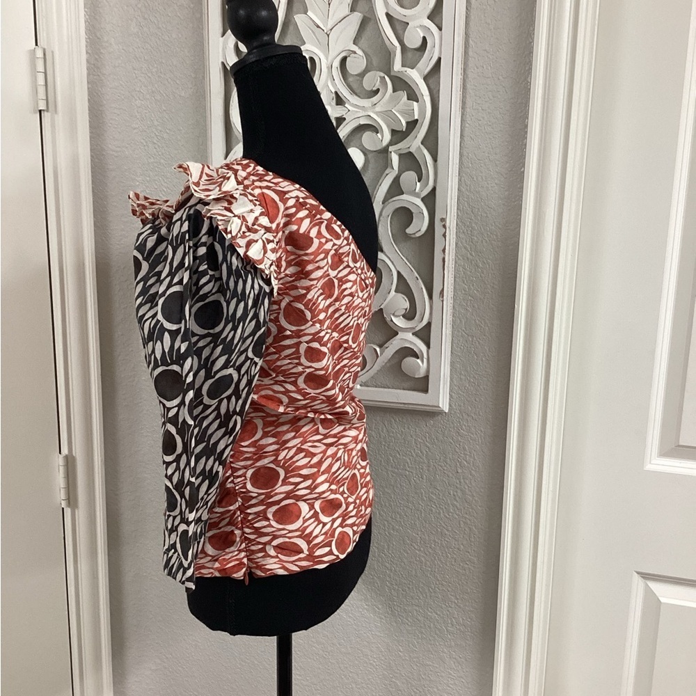 ANTHROPOLOGIE Cecelia Pettersson Boho One Shoulder Blouse Size 8 - Picture 3 of 6